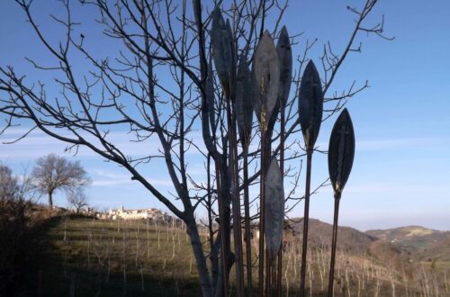 a-casacalenda-nel-molise-la-natura-dialoga-con-larte