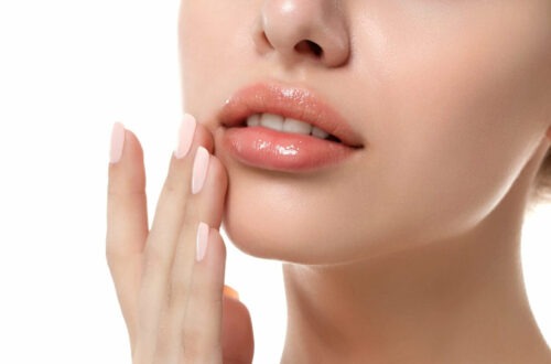 optyma-intense-lip-di-dermophisiologique-proteggiamo-le-labbra