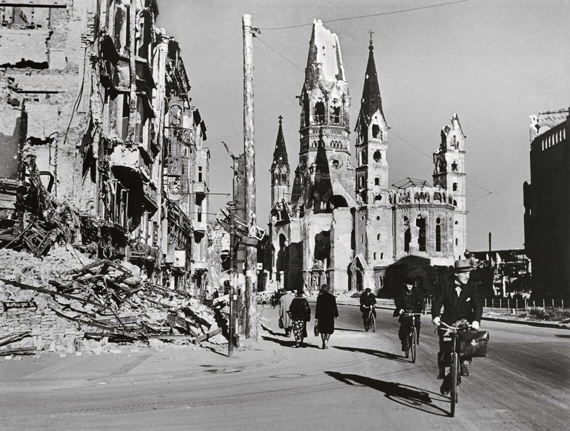 robert-capa-nella-storia-al-mudec-di-milano