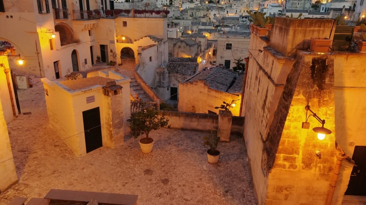 matera-lincanto-scolpito-nei-sassi-di-una-citta-bellissima