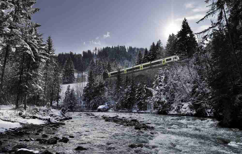 iltrenino-verde-delle-alpi-da-domodossola-a-berna